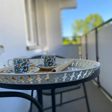 Apartment Noc Z Obrazem - Balkon - Praga *
