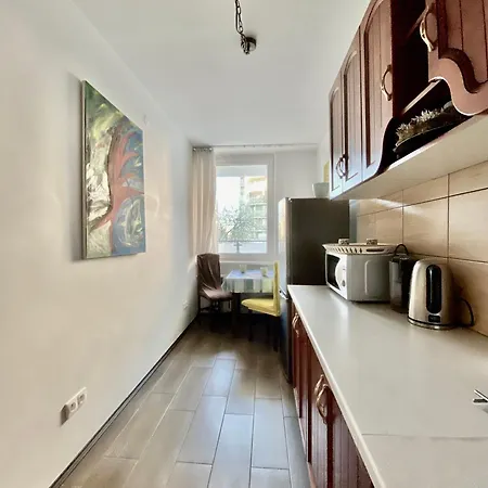 Appartement Noc Z Obrazem - Balkon - Praga Warschau