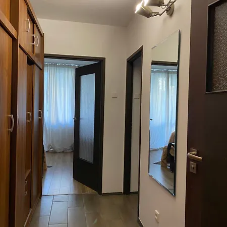 Noc Z Obrazem - Balkon - Praga