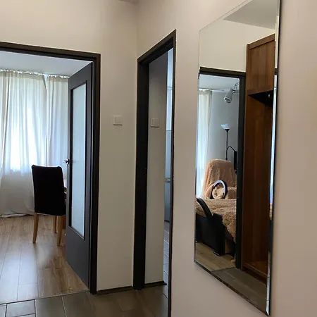 Noc Z Obrazem - Balkon - Praga *