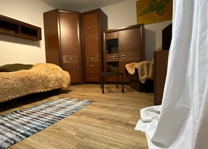 Noc Z Obrazem - Balkon - Praga *